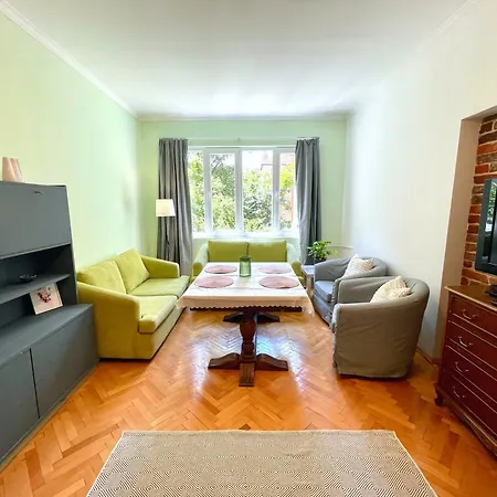 Apartment Bohemian Bright & Calm 2br - Center - Private Balcony *