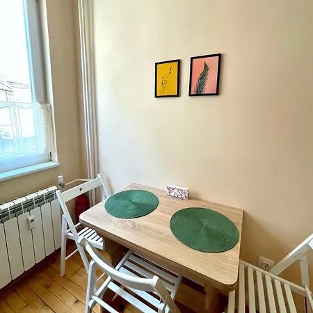 Bohemian Bright & Calm 2br - Center - Private Balcony Apartment Sofia